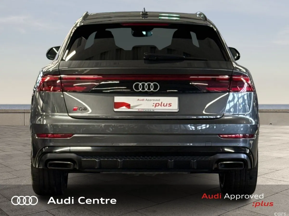 Audi Q8 Hatchback, Petrol Plug-in Hybrid, 2025, Grey