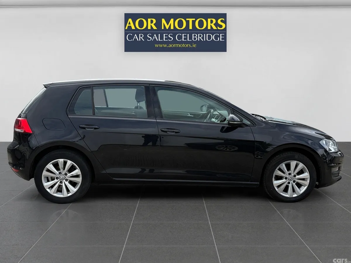 Volkswagen Golf Estate, Petrol, 2016, Black