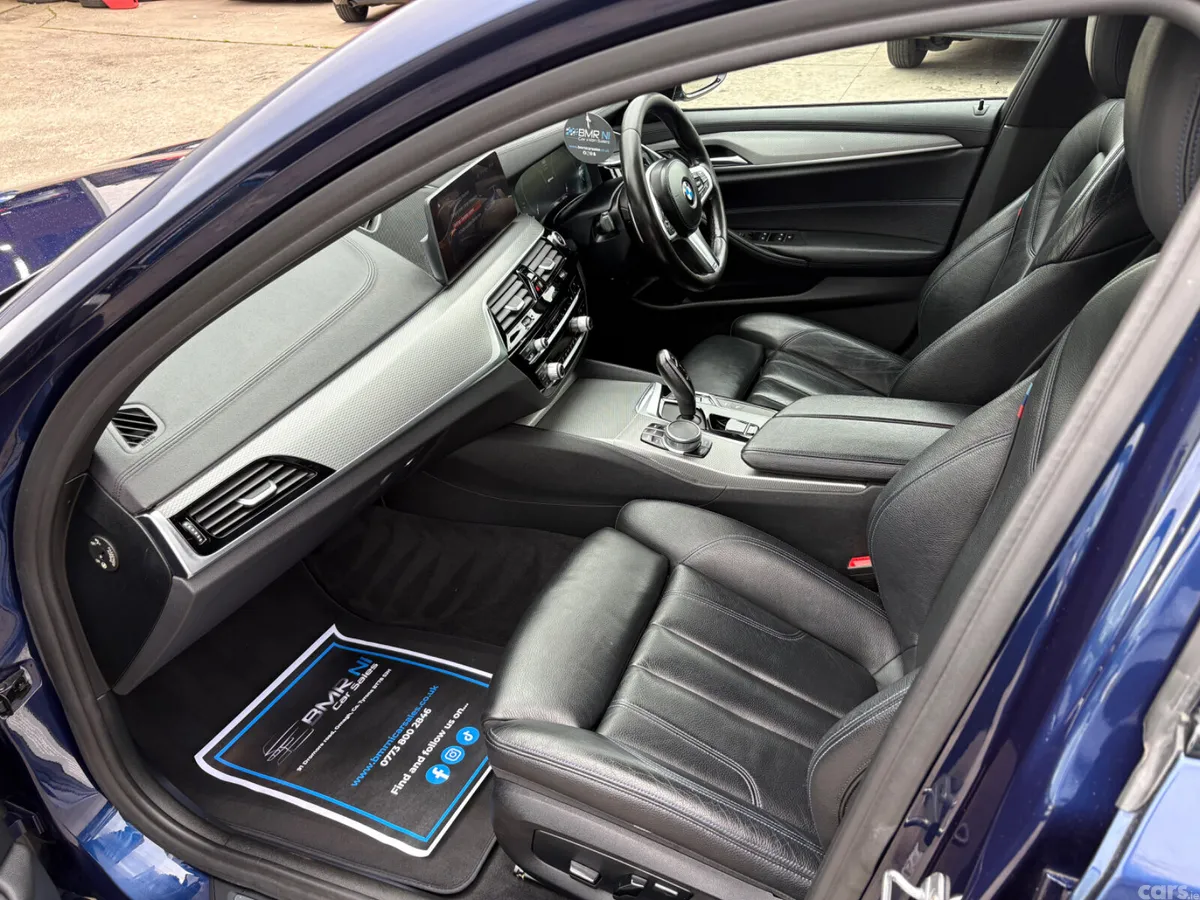 BMW 5-Series Saloon, Petrol Hybrid, 2018, Blue