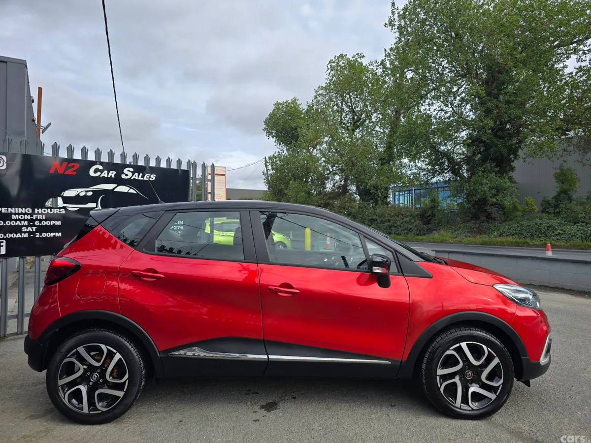 Renault Captur Hatchback, Diesel, 2017, Red