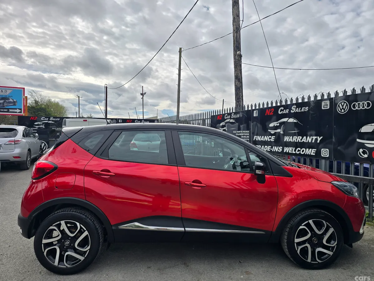 Renault Captur Hatchback, Diesel, 2017, Red