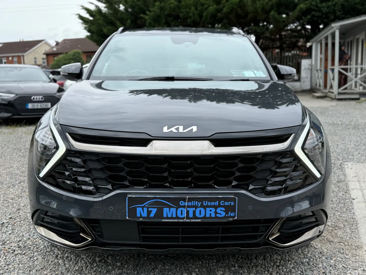 Kia Sportage SUV, Petrol Plug-in Hybrid, 2024, Grey