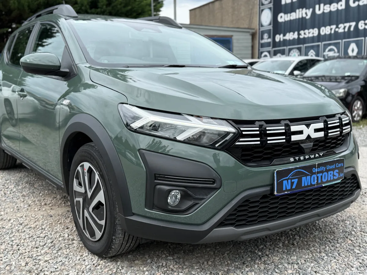 Dacia Sandero Stepway Hatchback, Petrol, 2025, Grey
