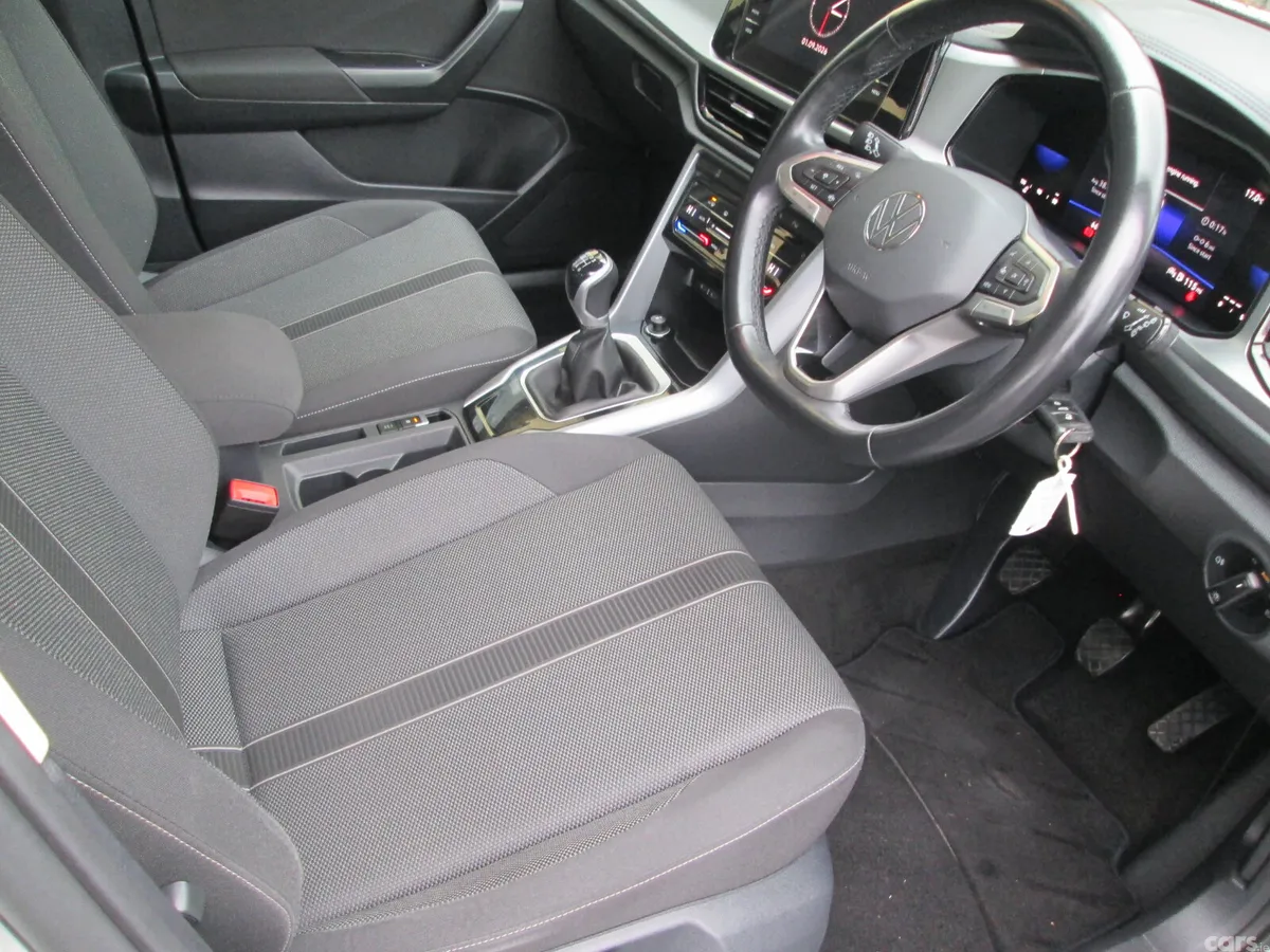 Volkswagen T-Roc SUV, Diesel, 2023, Grey