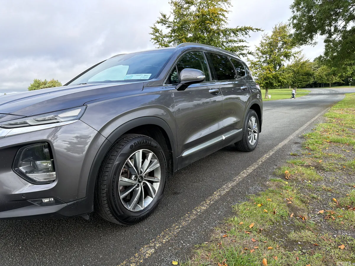 Hyundai Santa Fe SUV, Diesel, 2019, Grey