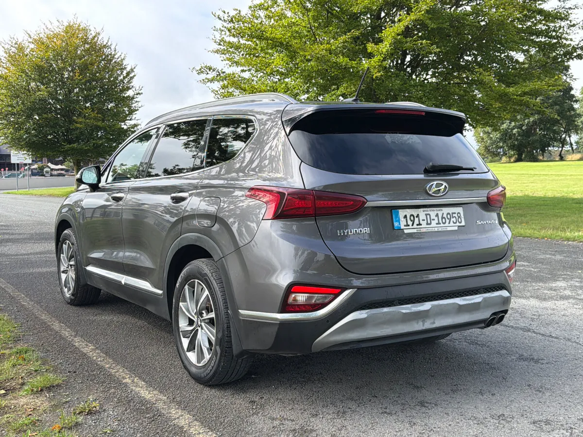 Hyundai Santa Fe SUV, Diesel, 2019, Grey