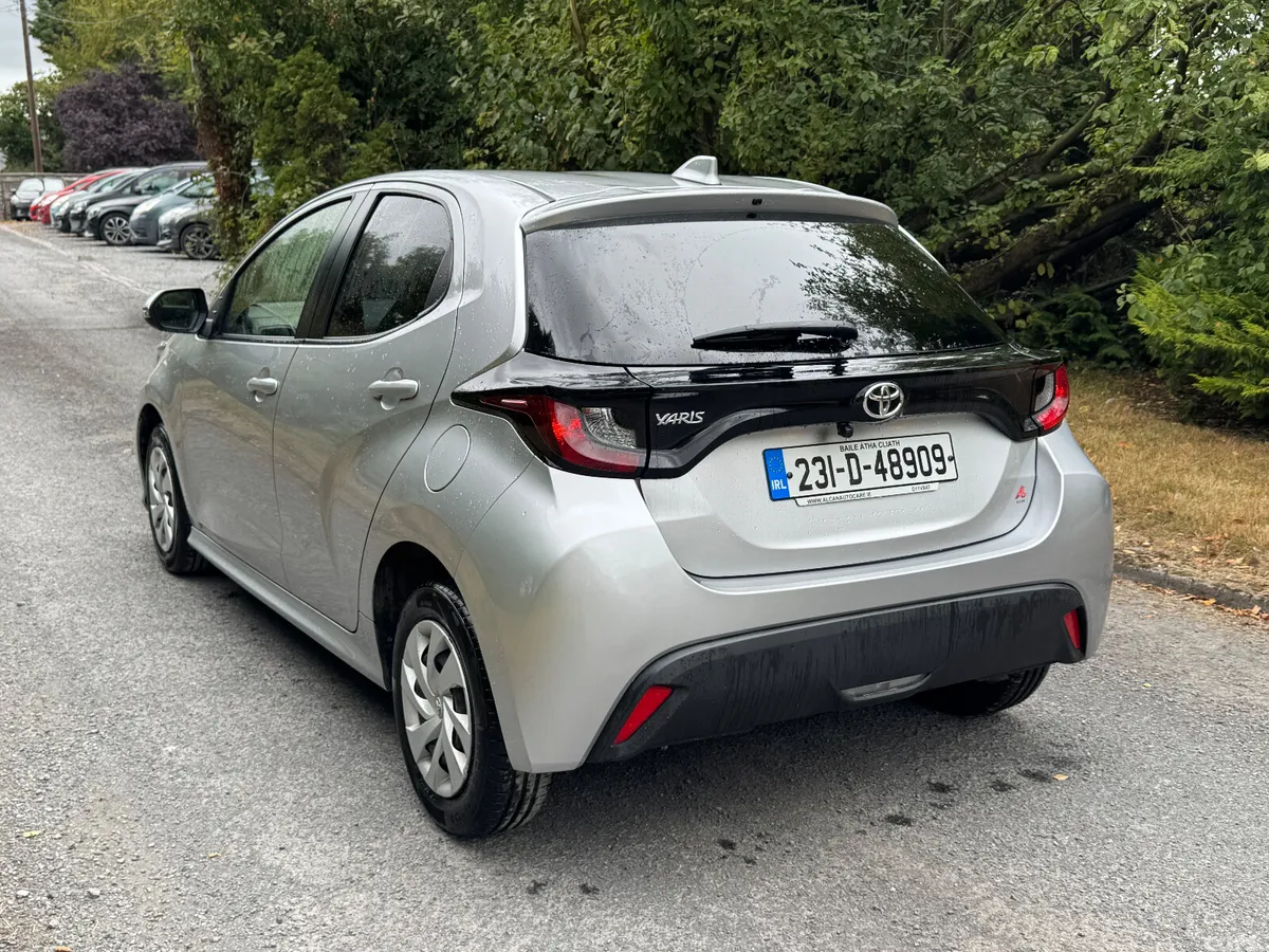 Toyota Yaris Hatchback, Petrol, 2023, Silver
