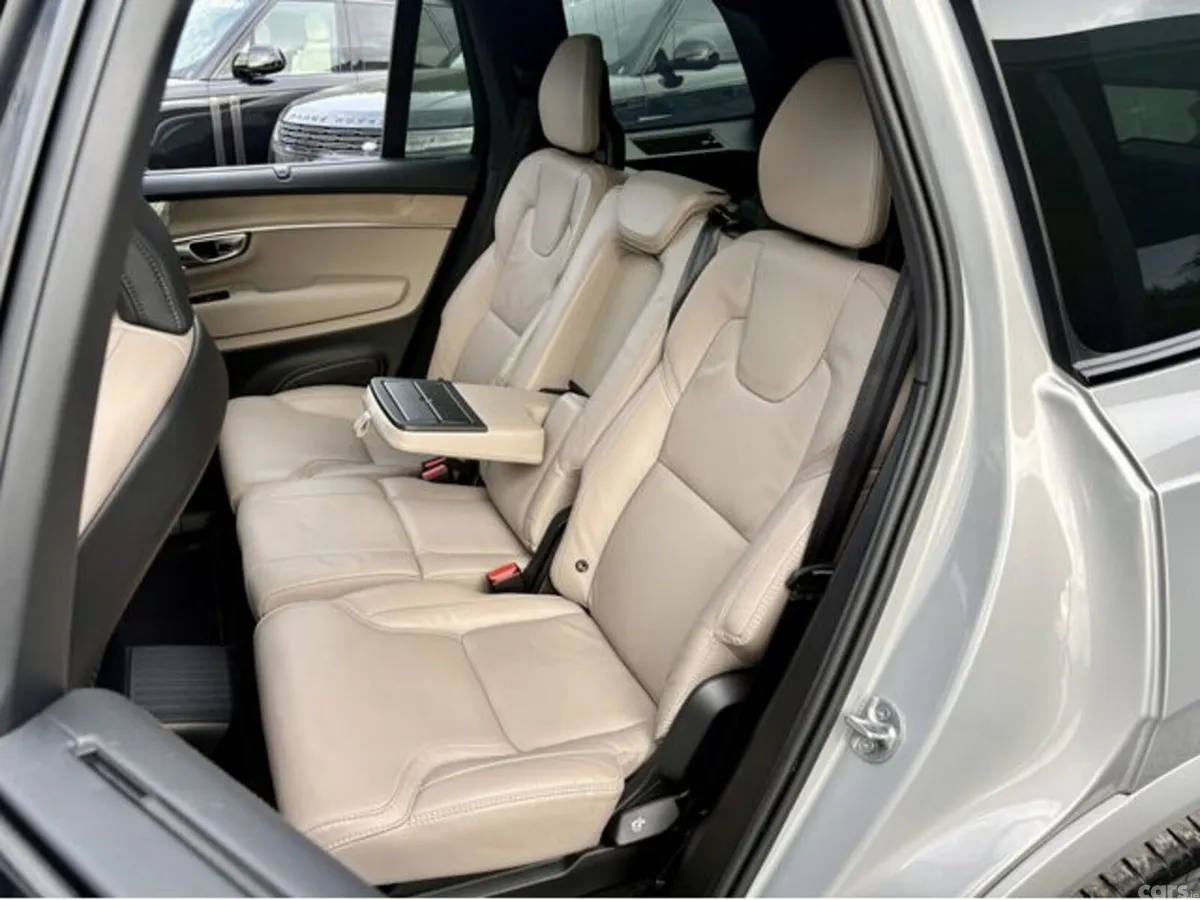 Volvo XC90 SUV, Petrol Hybrid, 2025, Silver