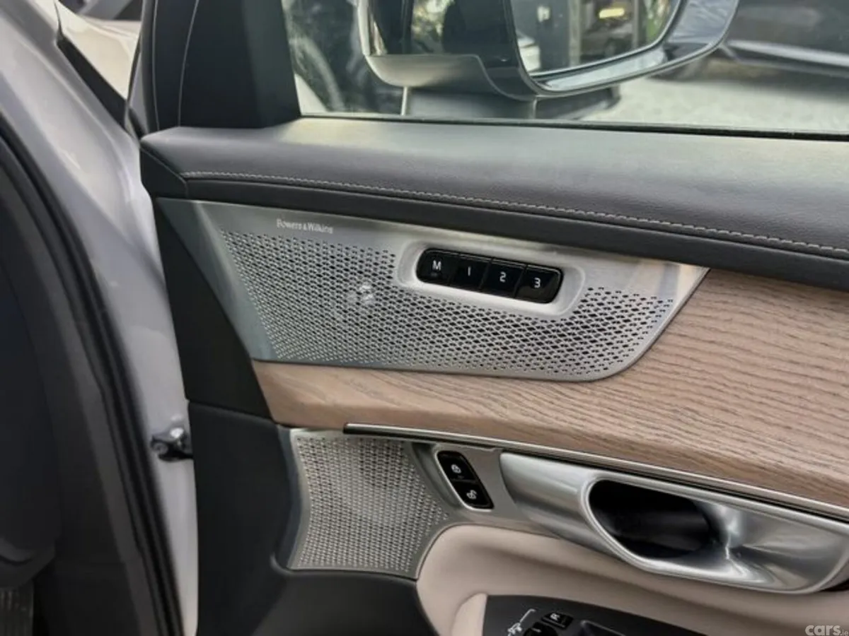 Volvo XC90 SUV, Petrol Hybrid, 2025, Silver