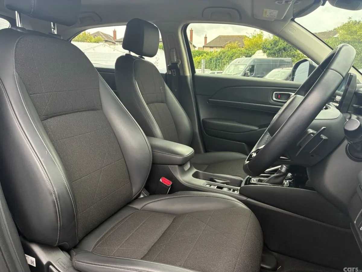 Honda HR-V Hatchback, Petrol Hybrid, 2024, Grey