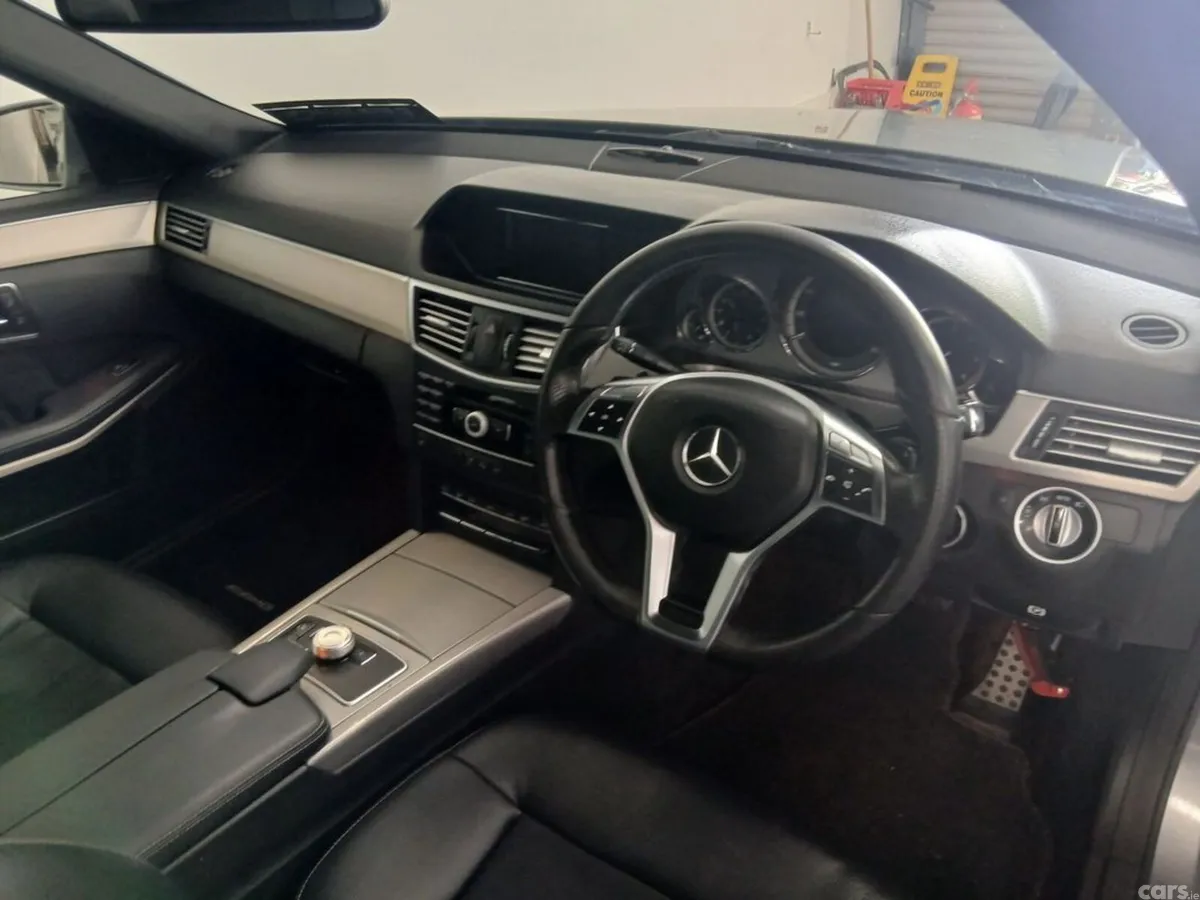 Mercedes-Benz E-Class Saloon, Diesel, 2012, Silver