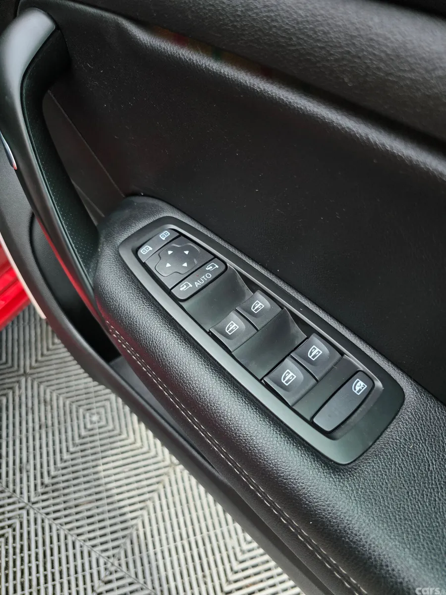 Renault Megane Estate, Diesel, 2018, Red