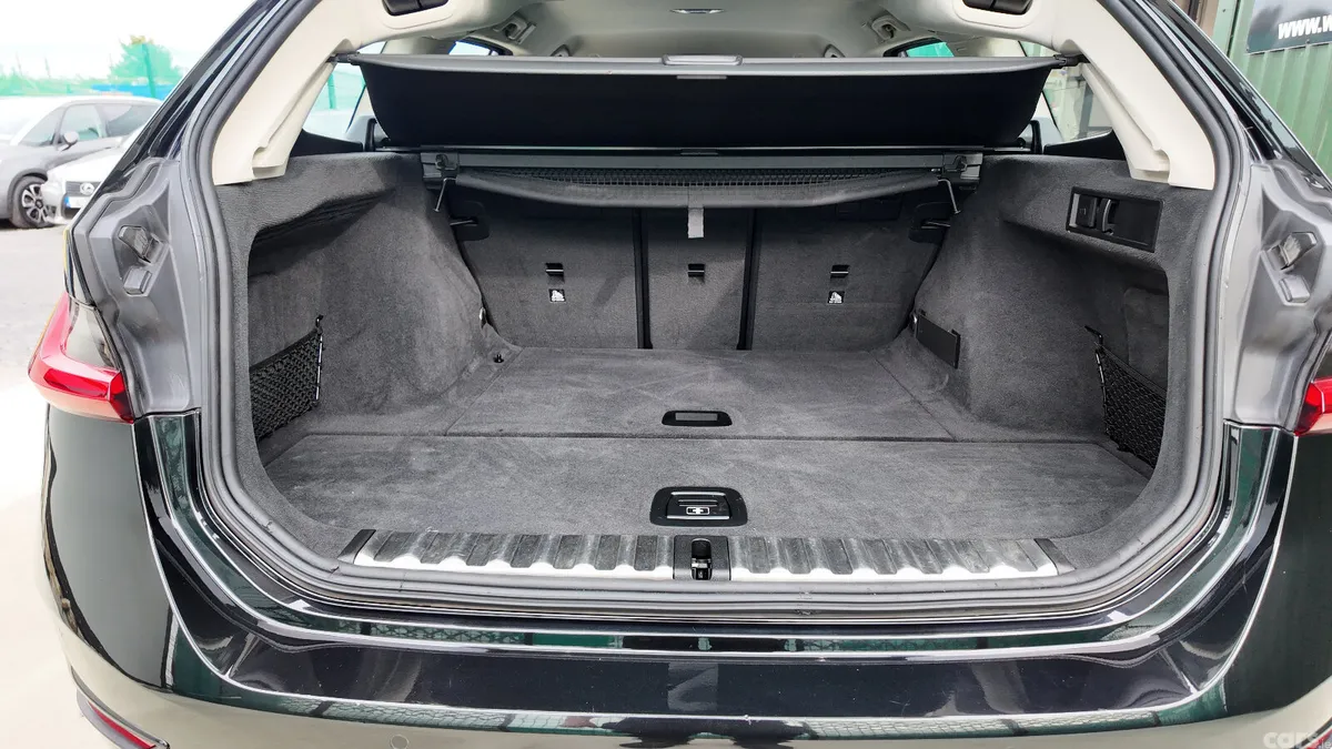 BMW 3-Series Estate, Diesel, 2021, Black