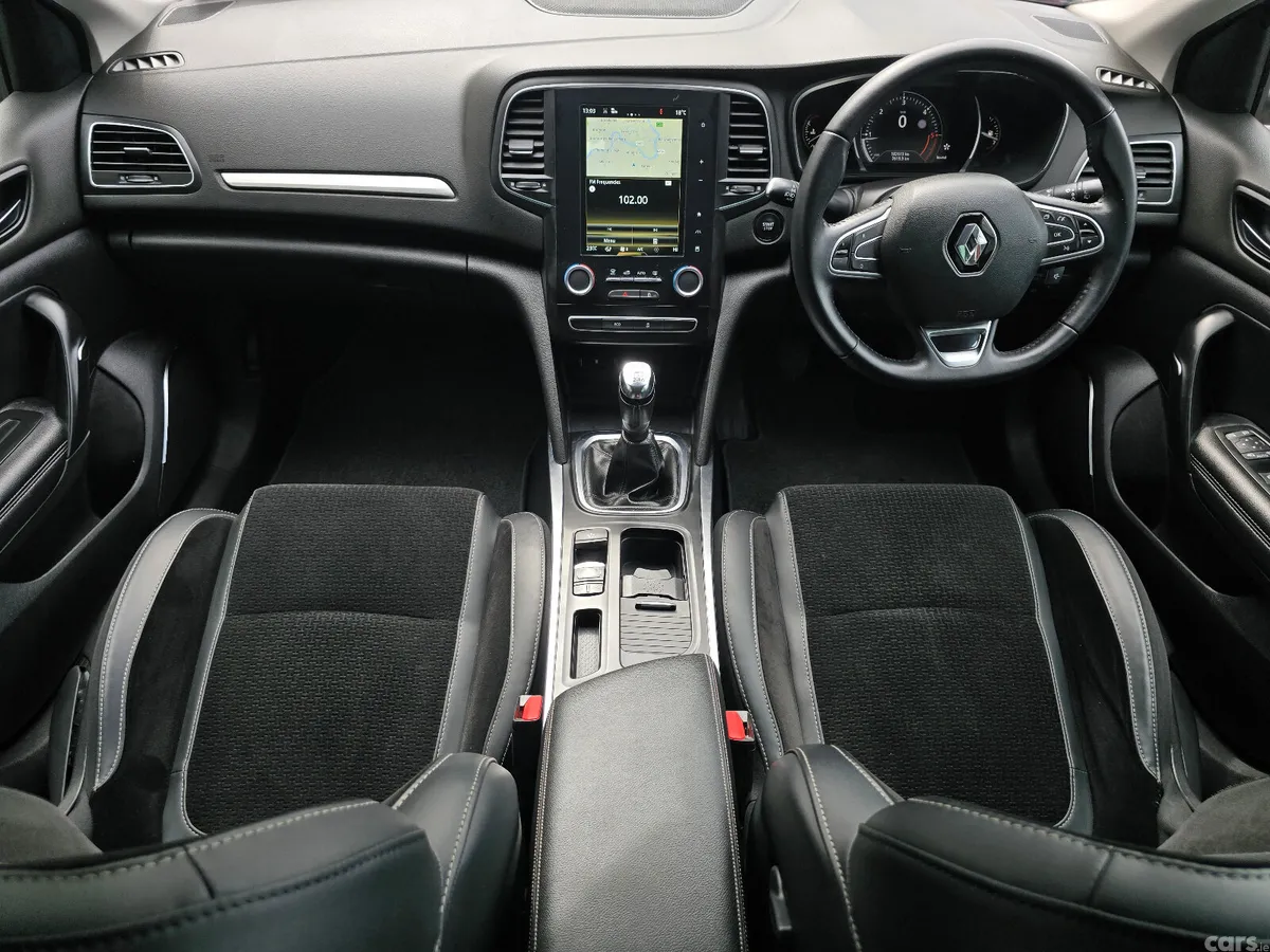 Renault Megane Estate, Diesel, 2018, Red