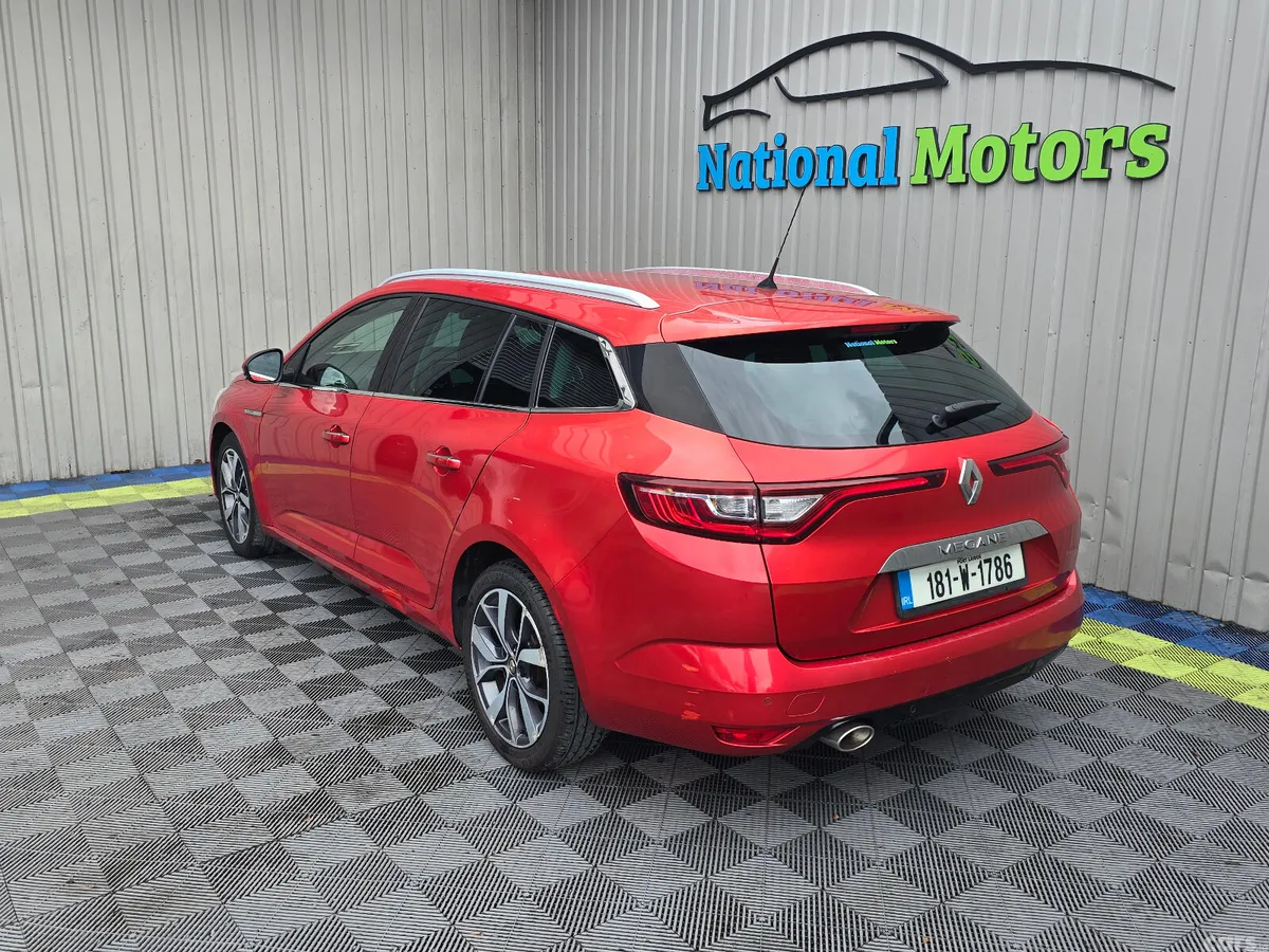Renault Megane Estate, Diesel, 2018, Red