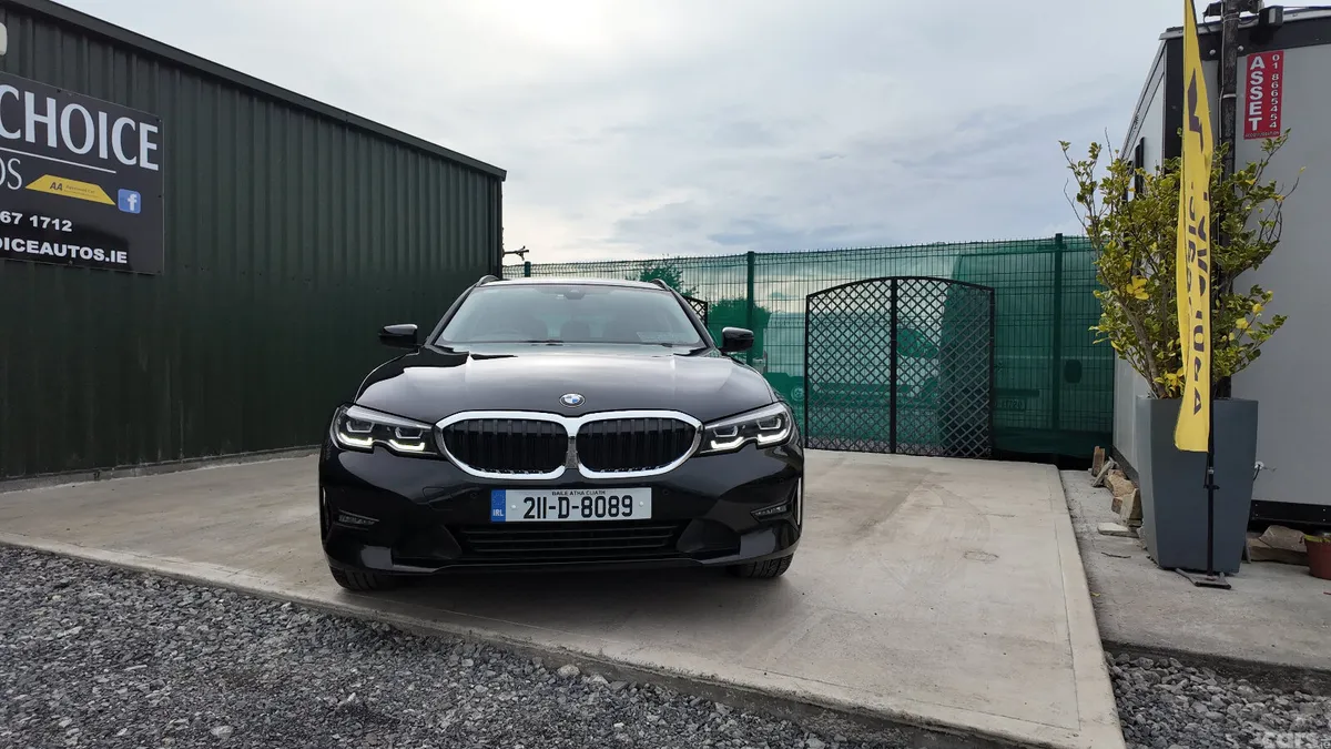 BMW 3-Series Estate, Diesel, 2021, Black