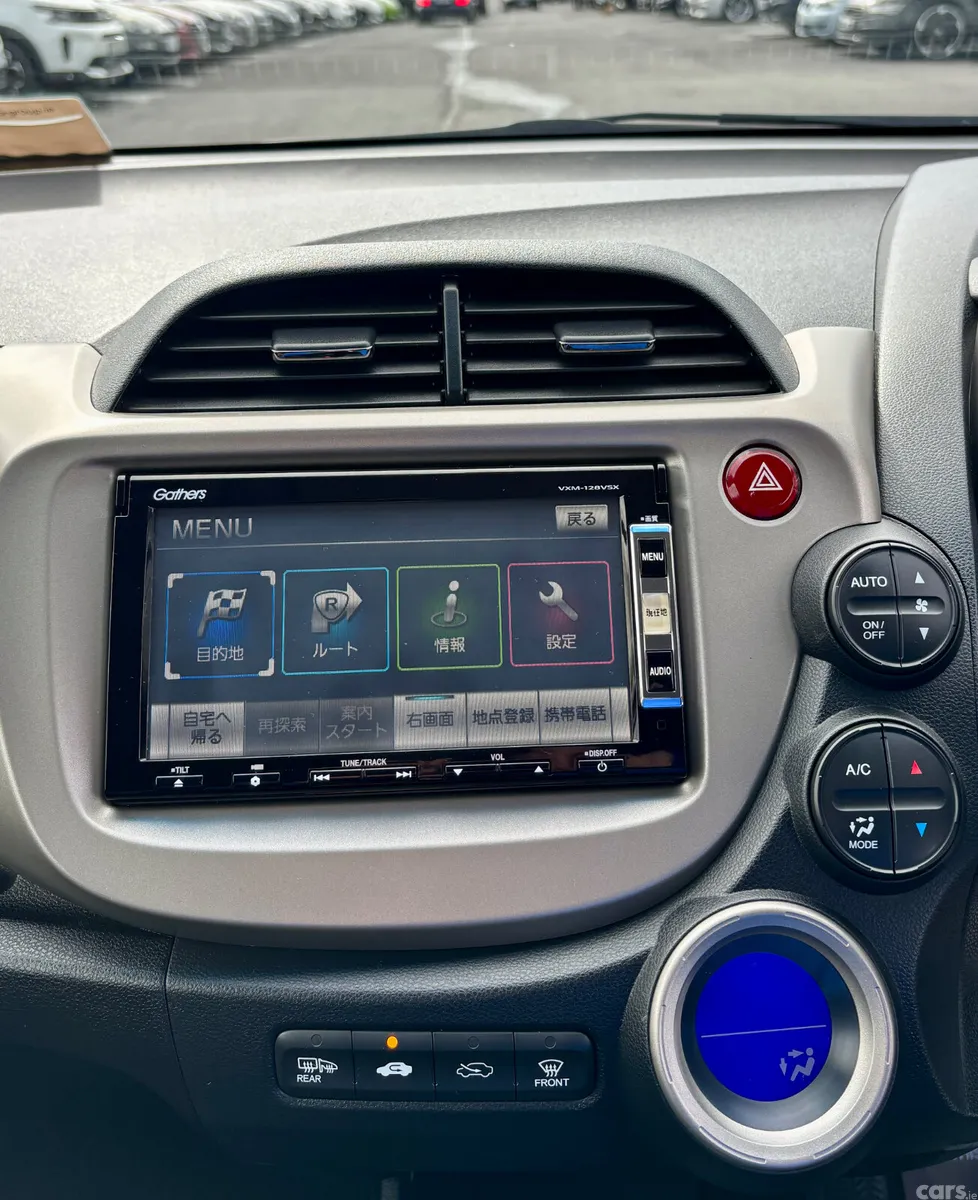 Honda Fit Hatchback, Petrol Hybrid, 2013, Blue