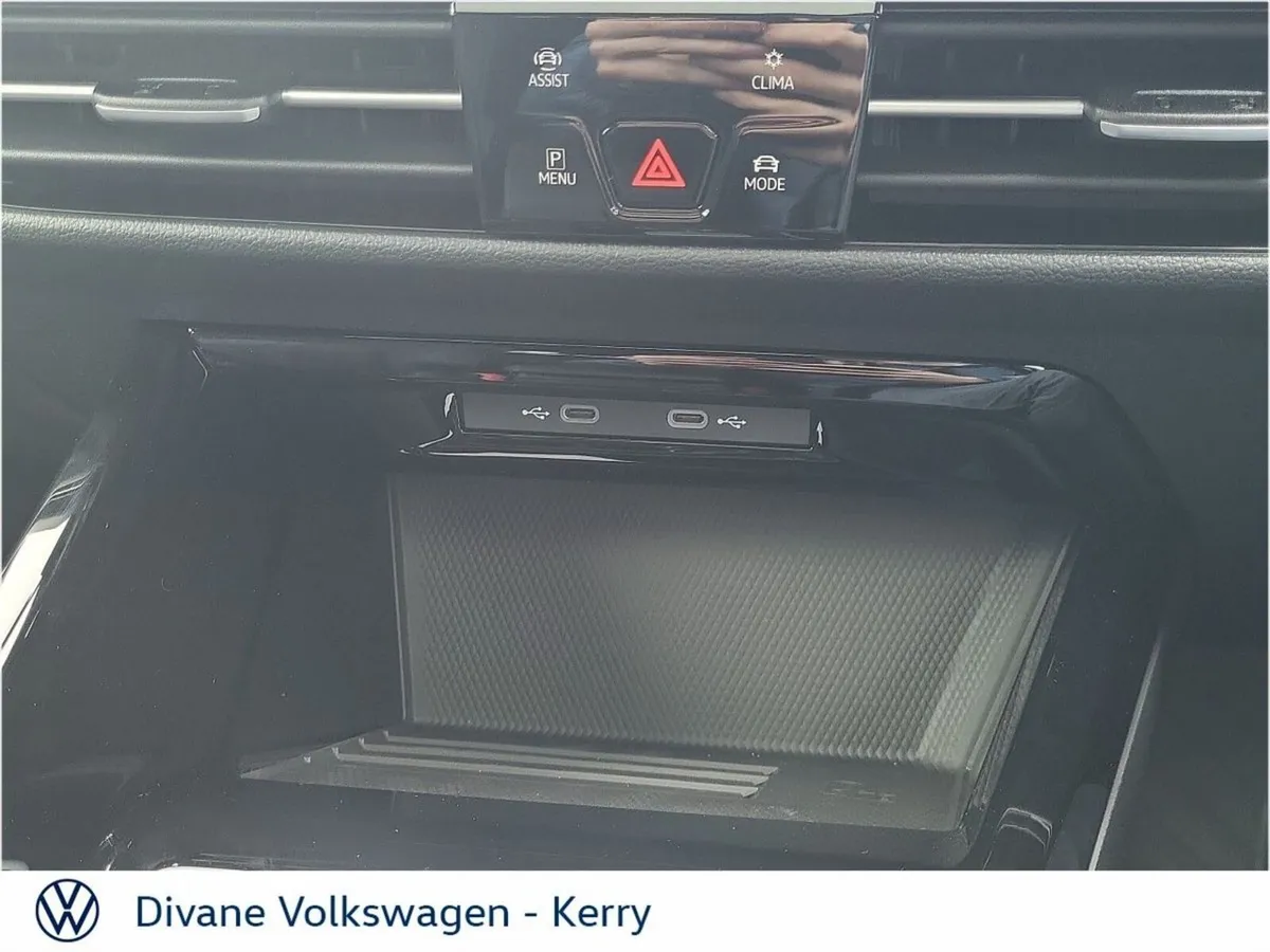 Volkswagen Golf Hatchback, Diesel, 2027, White
