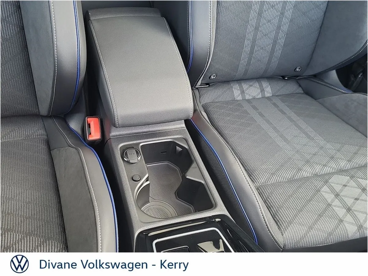 Volkswagen Golf Hatchback, Diesel, 2027, White