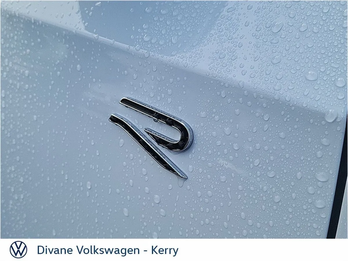 Volkswagen Golf Hatchback, Diesel, 2027, White