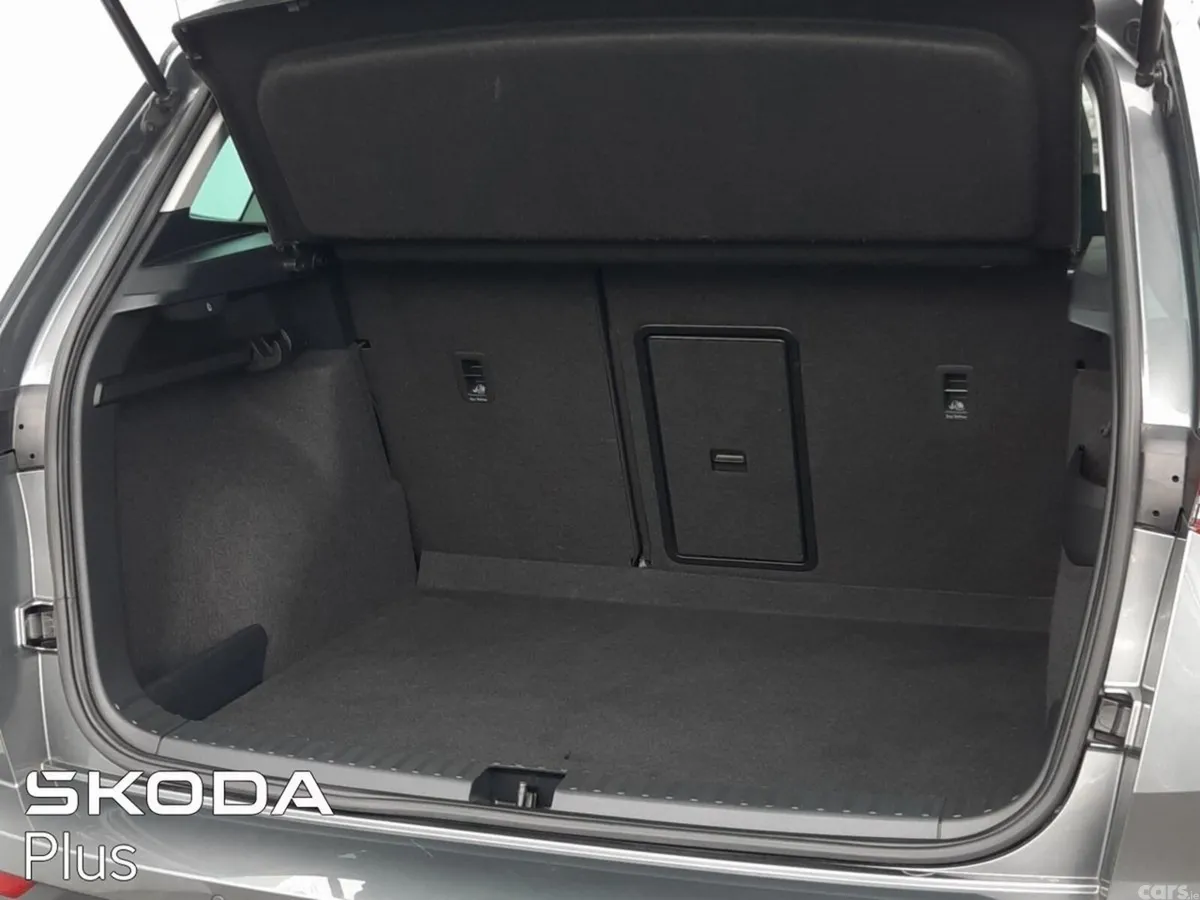 Skoda Karoq SUV, Diesel, 2024, Grey