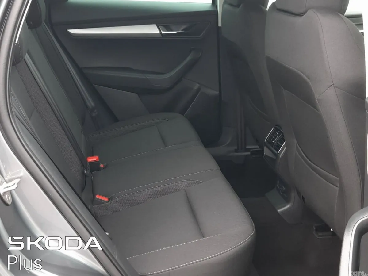 Skoda Karoq SUV, Diesel, 2024, Grey