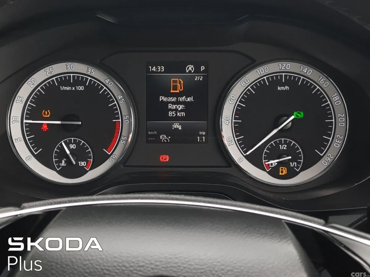 Skoda Kodiaq MPV, Diesel, 2023, Silver