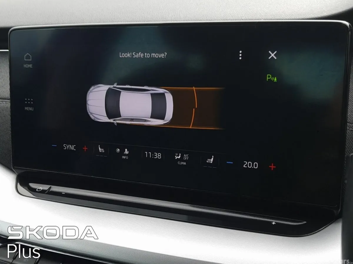 Skoda Octavia Saloon, Diesel, 2023, Black
