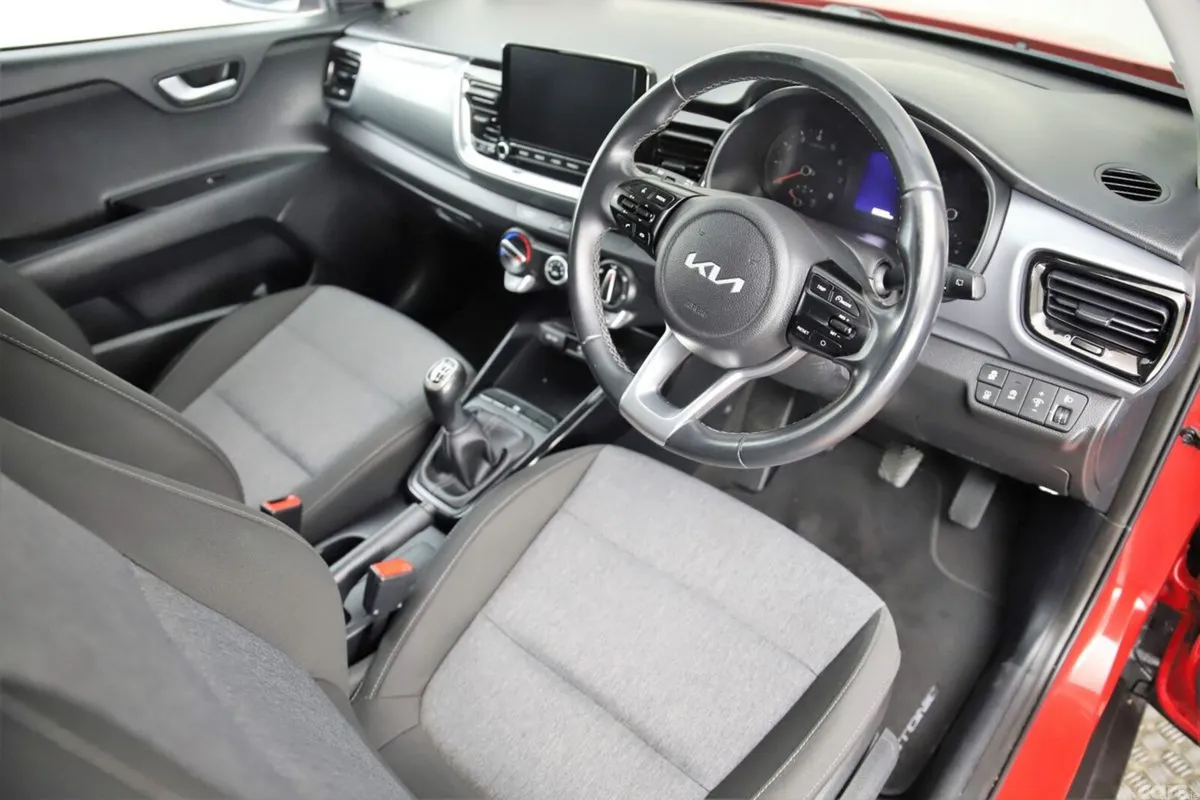 Kia Stonic SUV, Petrol, 2022, Red