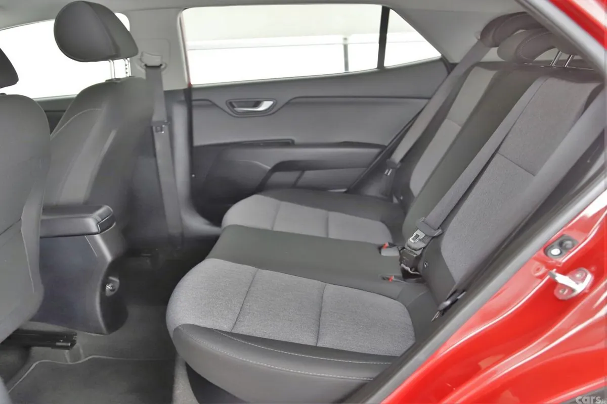 Kia Stonic SUV, Petrol, 2022, Red