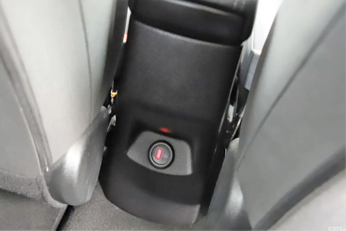 Kia Stonic SUV, Petrol, 2022, Red