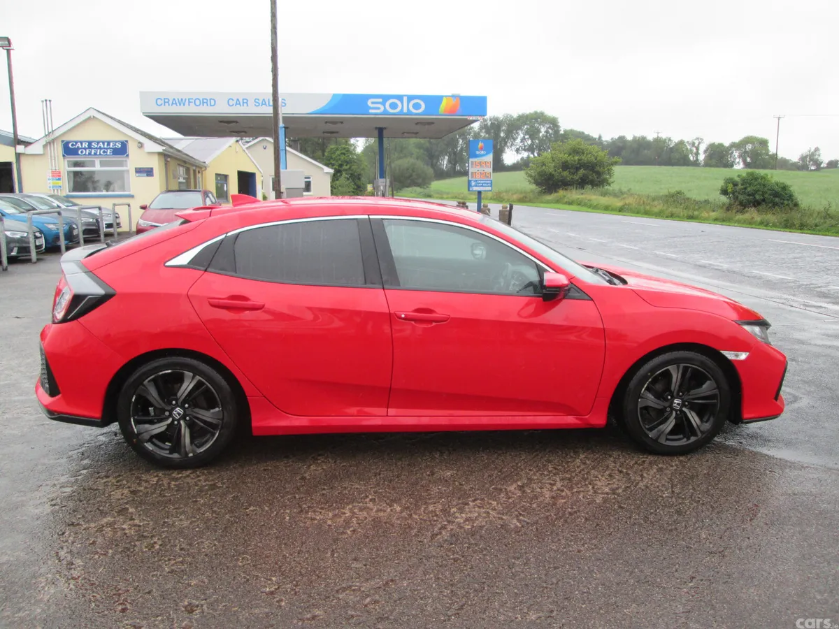 Honda Civic Hatchback, Diesel, 2019, Red