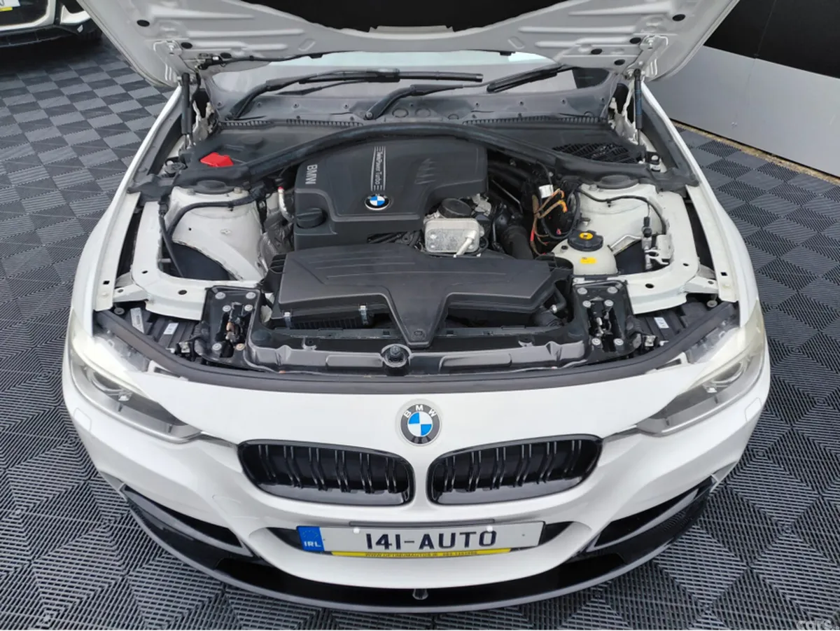 BMW 3-Series Estate, Petrol, 2014, White