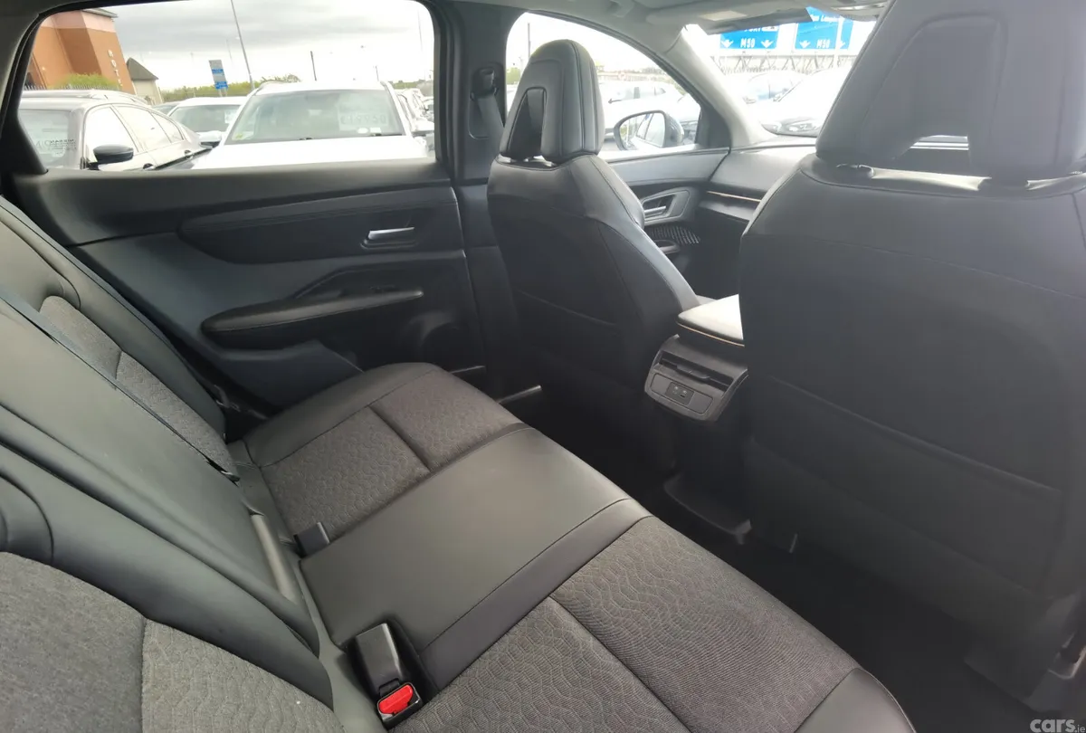 Nissan Ariya SUV, Electric, 2024, Grey