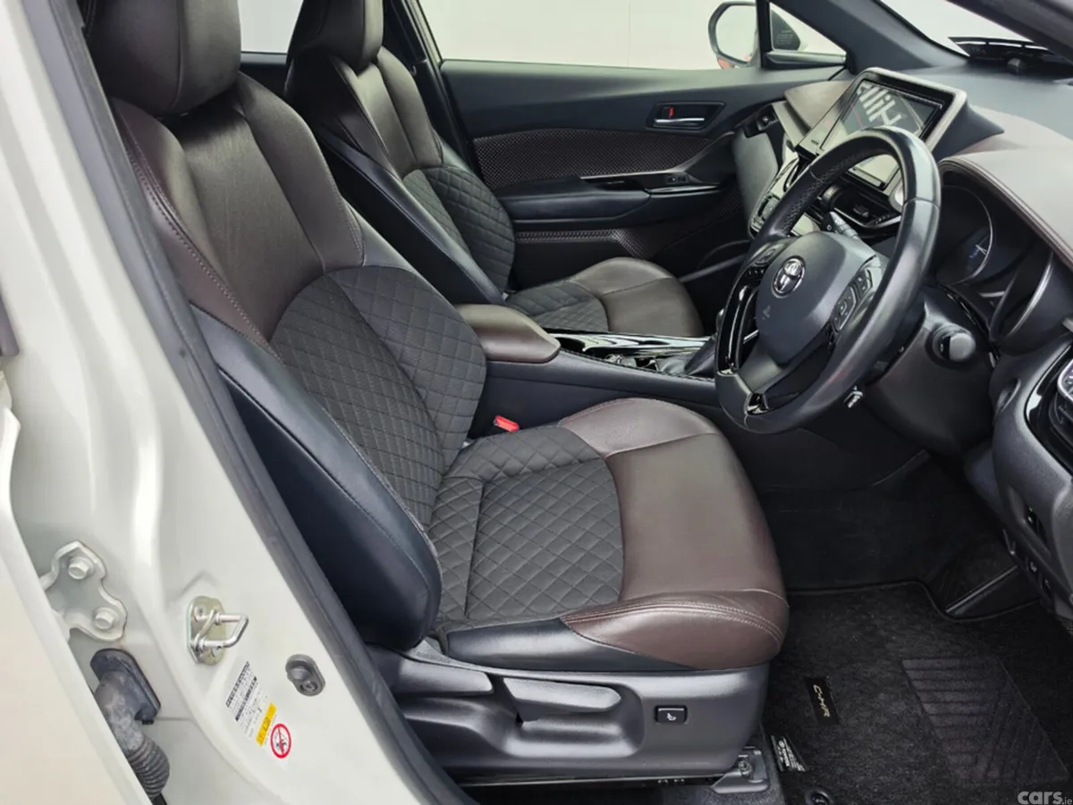 Toyota C-HR Hatchback, Petrol Hybrid, 2018, White