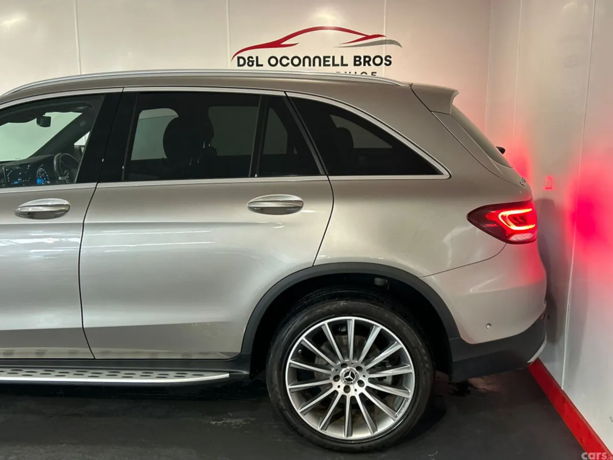 Mercedes-Benz GLC Estate, Diesel Hybrid, 2022, Silver