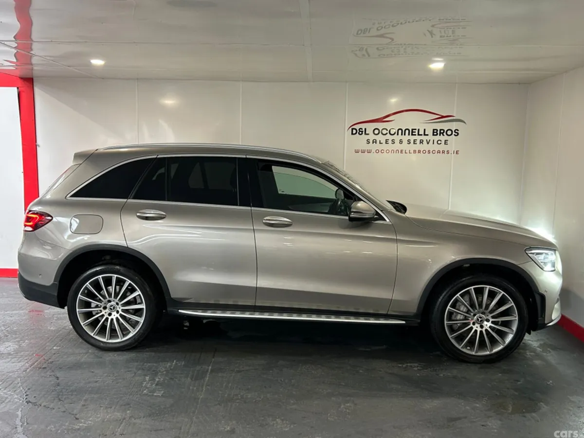 Mercedes-Benz GLC Estate, Diesel Hybrid, 2022, Silver