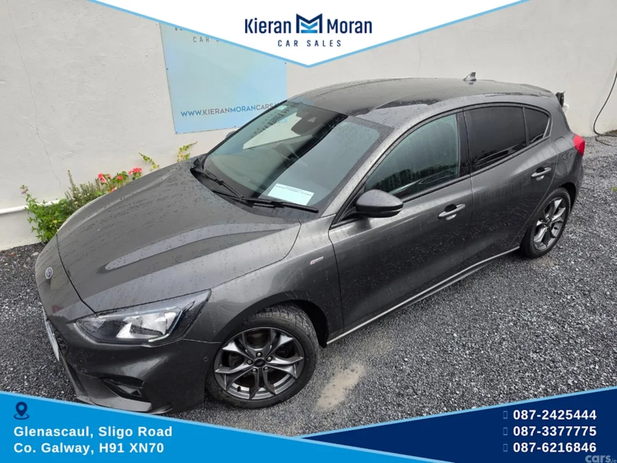 Ford Focus Hatchback, Diesel, 2019, Grey