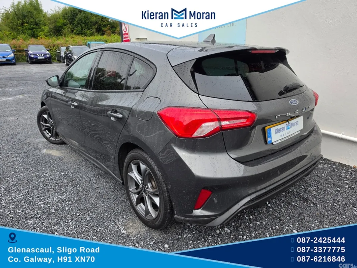 Ford Focus Hatchback, Diesel, 2019, Grey