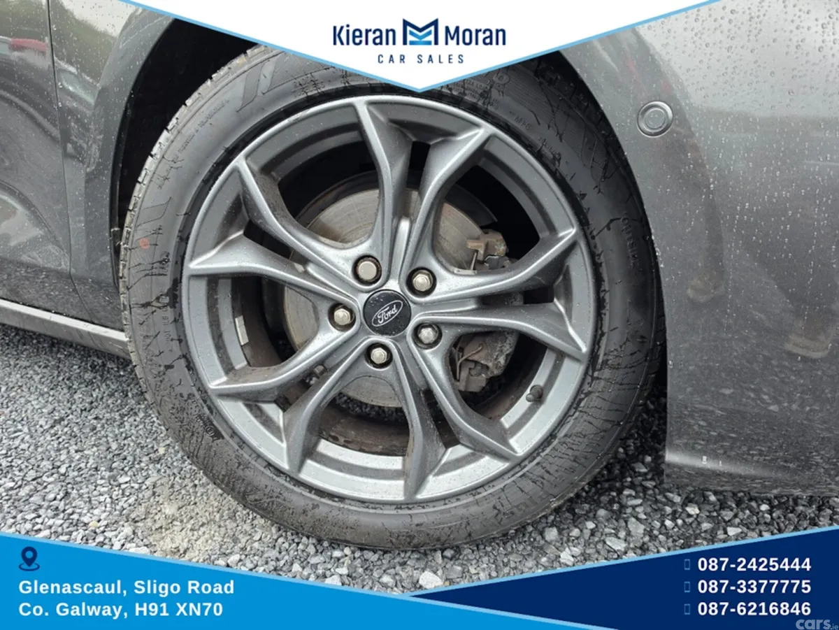 Ford Focus Hatchback, Diesel, 2019, Grey