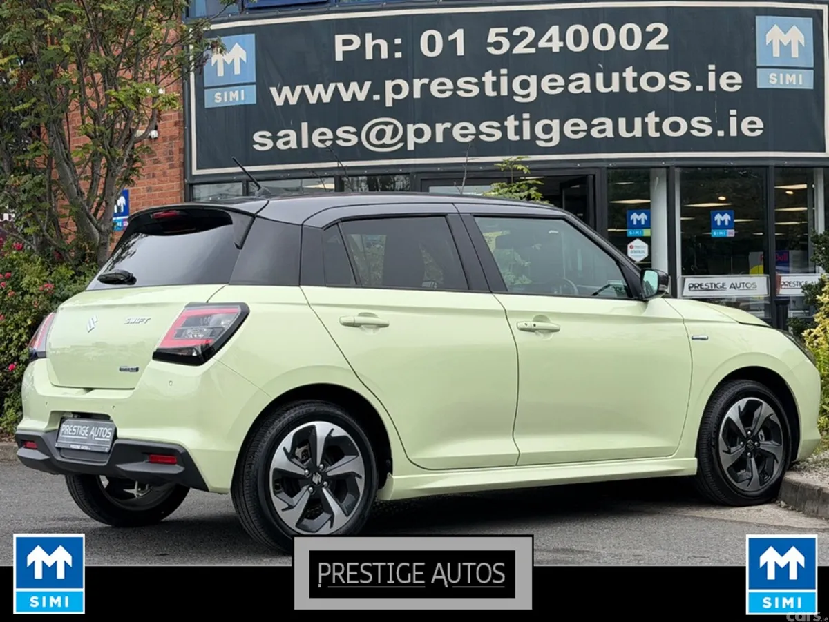 Suzuki Swift Hatchback, Petrol Hybrid, 2024, Green