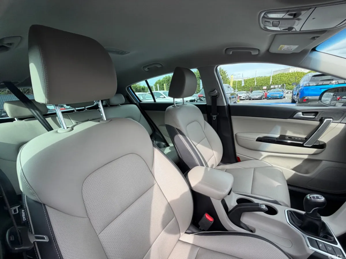 Kia Sportage SUV, Diesel, 2021, Blue