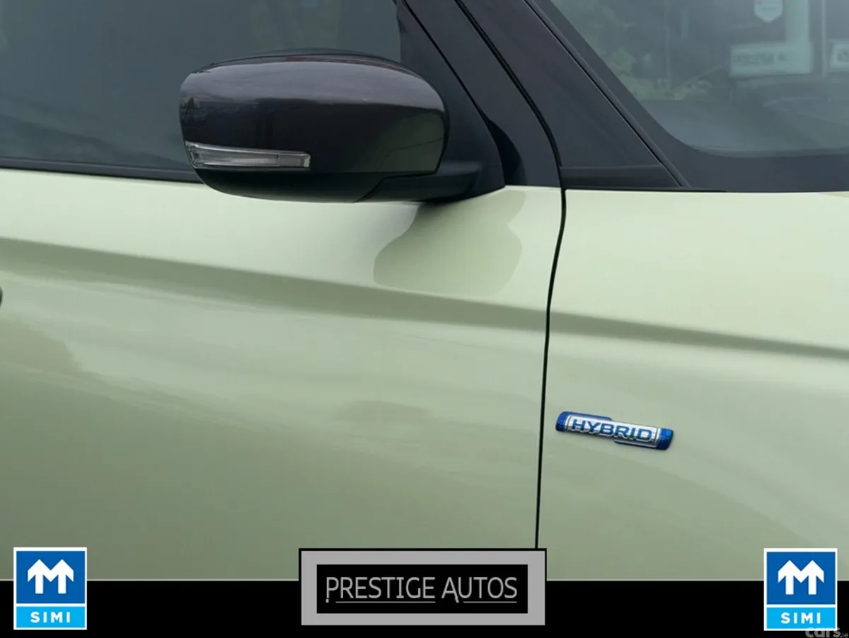 Suzuki Swift Hatchback, Petrol Hybrid, 2024, Green