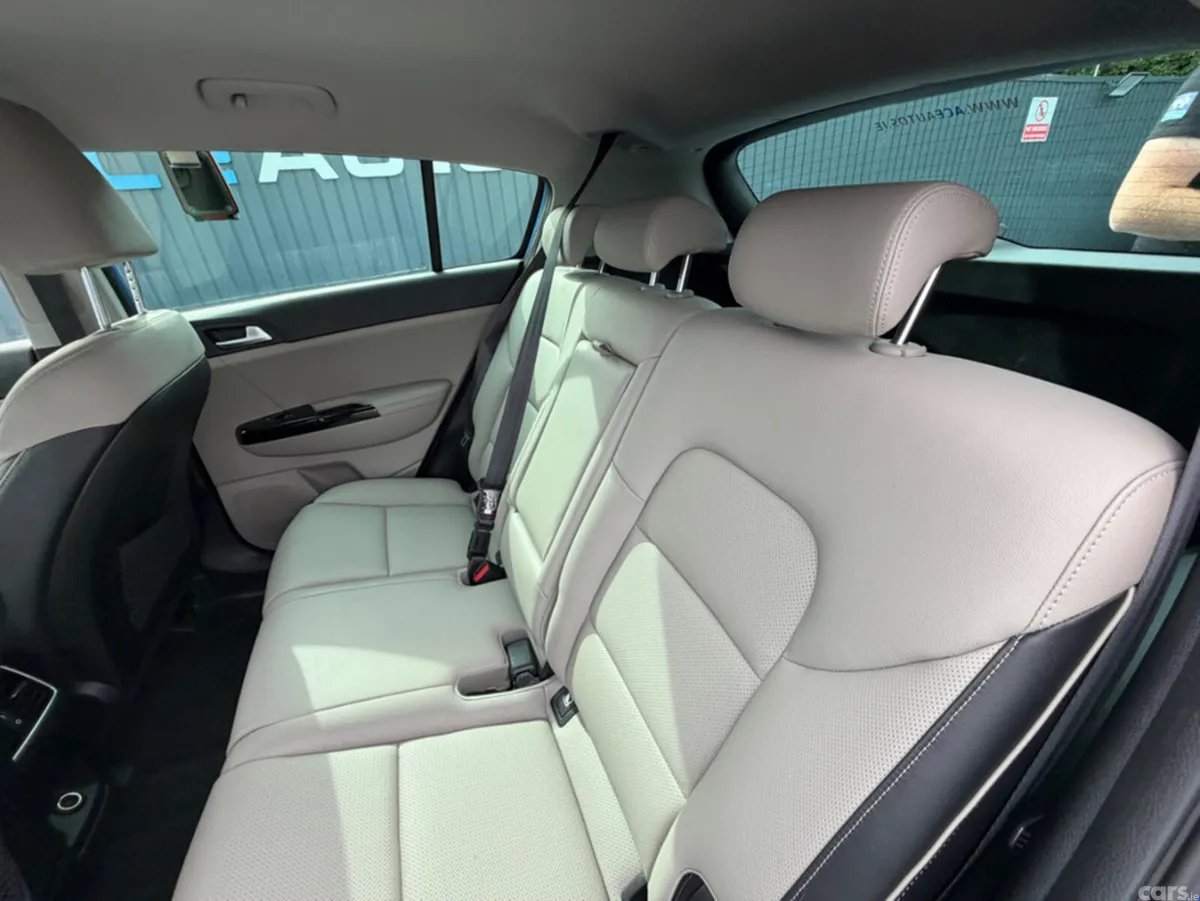 Kia Sportage SUV, Diesel, 2021, Blue