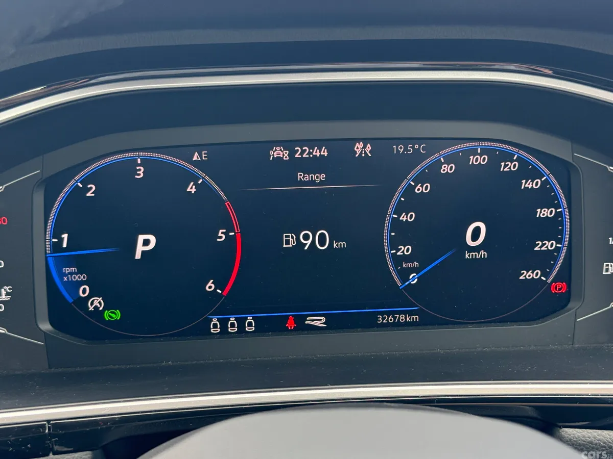 Volkswagen T-Roc SUV, Diesel, 2023, Black