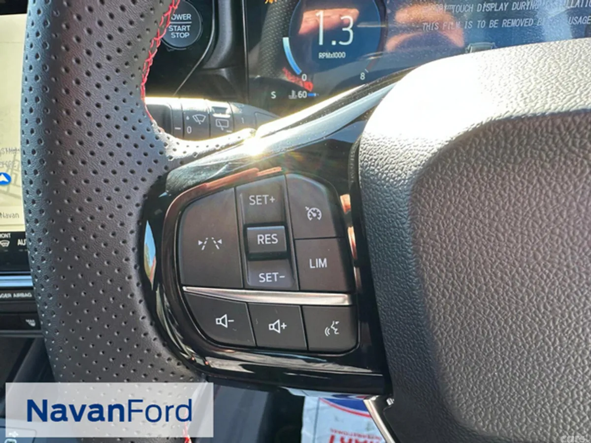 Ford Puma SUV, Petrol Hybrid, 2027, Red