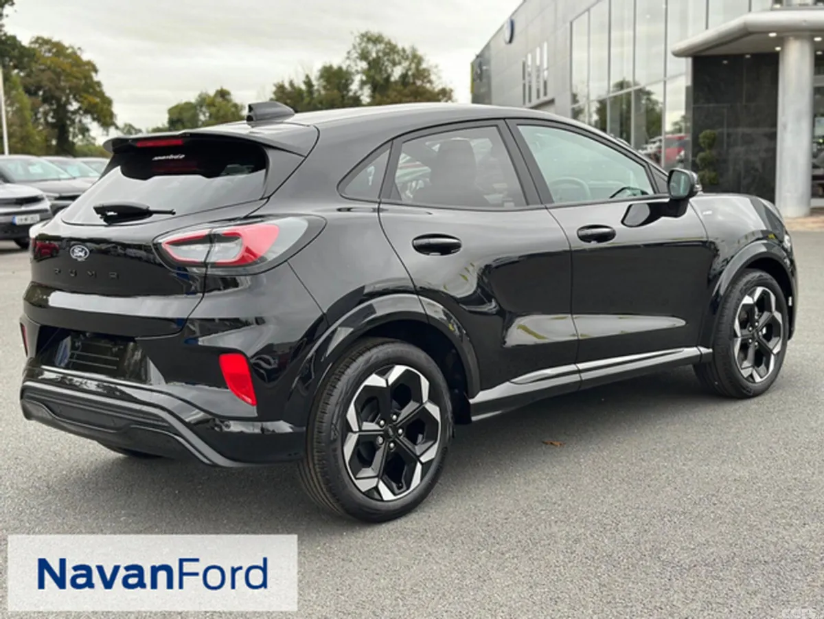 Ford Puma SUV, Petrol Hybrid, 2027, Black