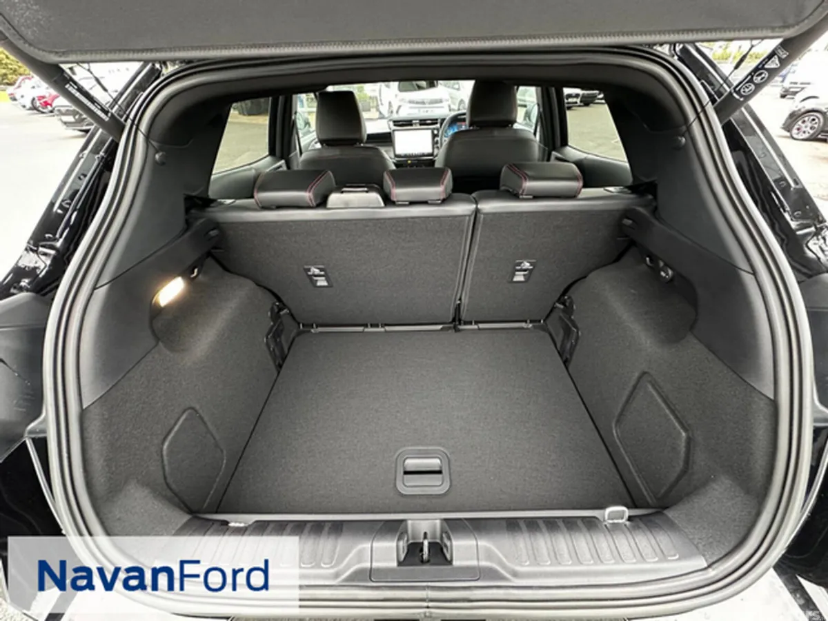 Ford Puma SUV, Petrol Hybrid, 2027, Black