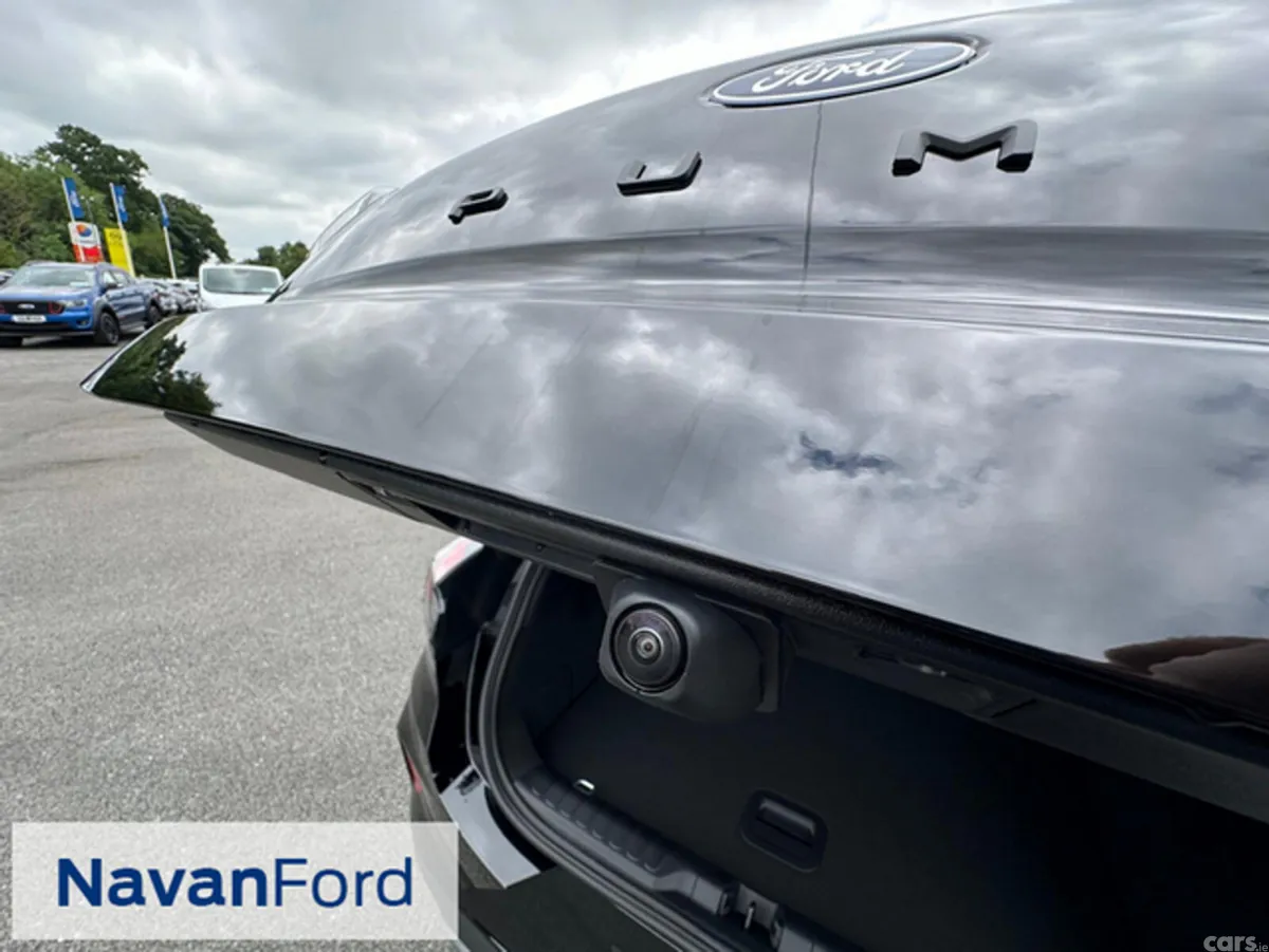 Ford Puma SUV, Petrol Hybrid, 2027, Black