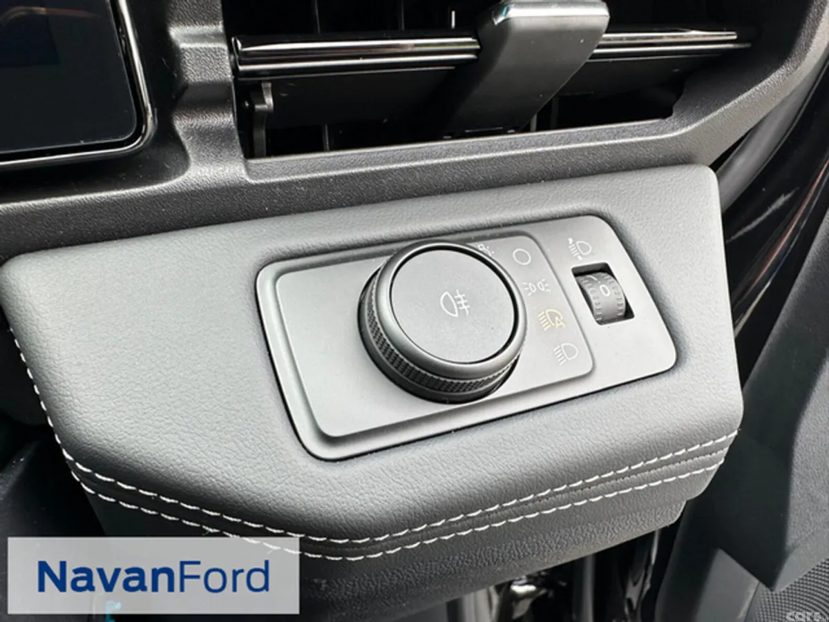Ford Puma SUV, Petrol Hybrid, 2027, Black